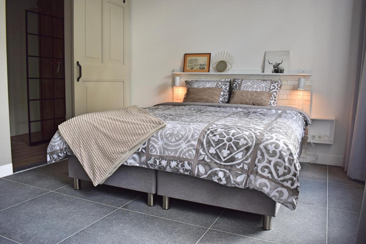 Bed and Breakfast "In De Kloosterhof" Gratis Prive Parkeren Ассен Экстерьер фото